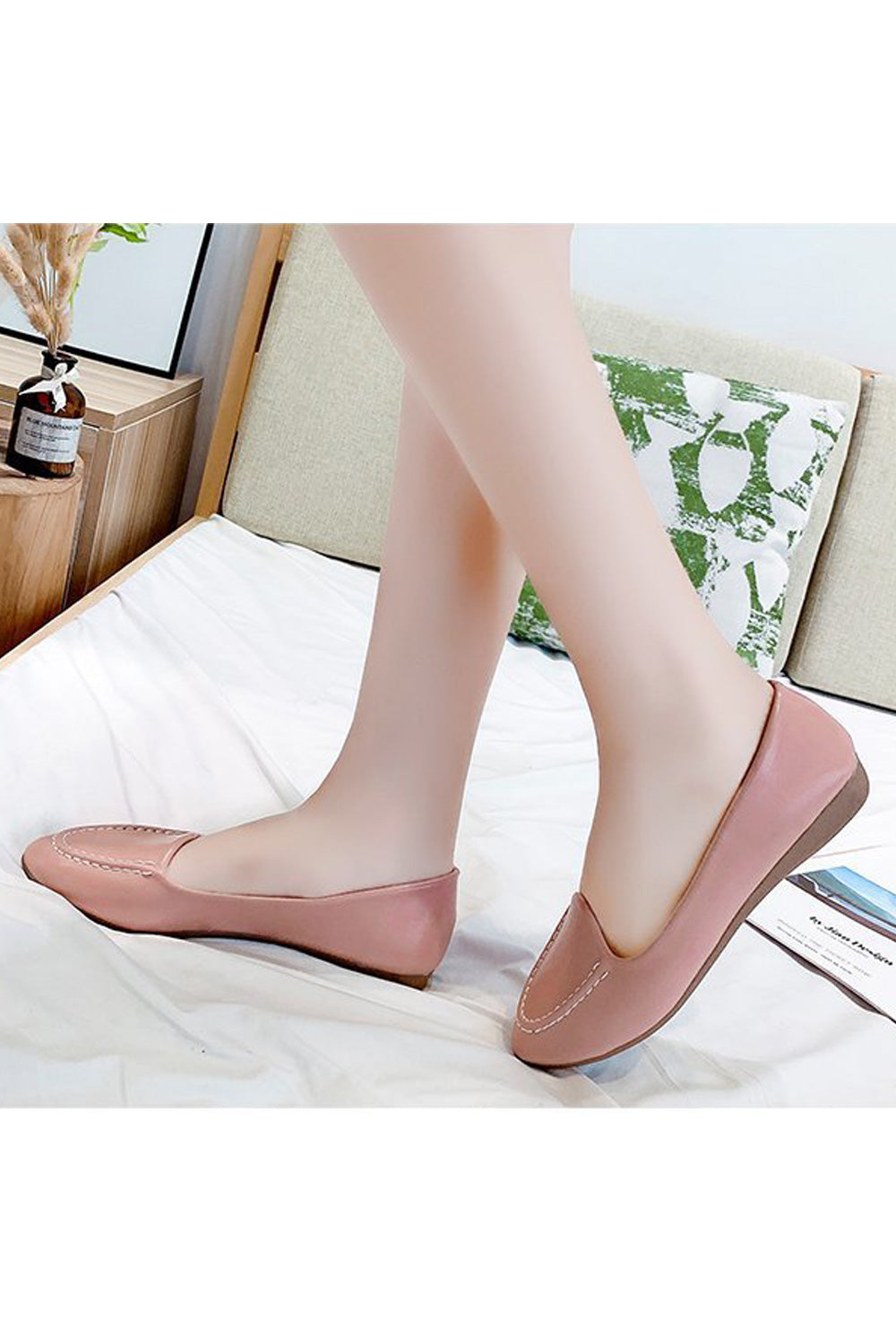 Women Comfortable Solid Colored Flat Heel Shallow Mouth Soft Loafer Shoes - WSFL104256