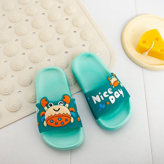 children's slippers for summer new beach cartoon cute female internet celebrities wear PVC plastic shoes inside and outside.