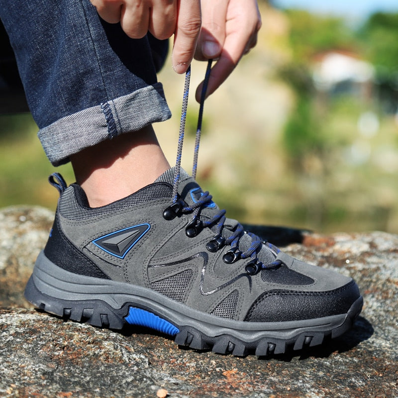 Women Hiking Shoes Warm Plush Unisex Sports Shoes Outdoor Non-slip Couple Walking Shoes - WHS50174