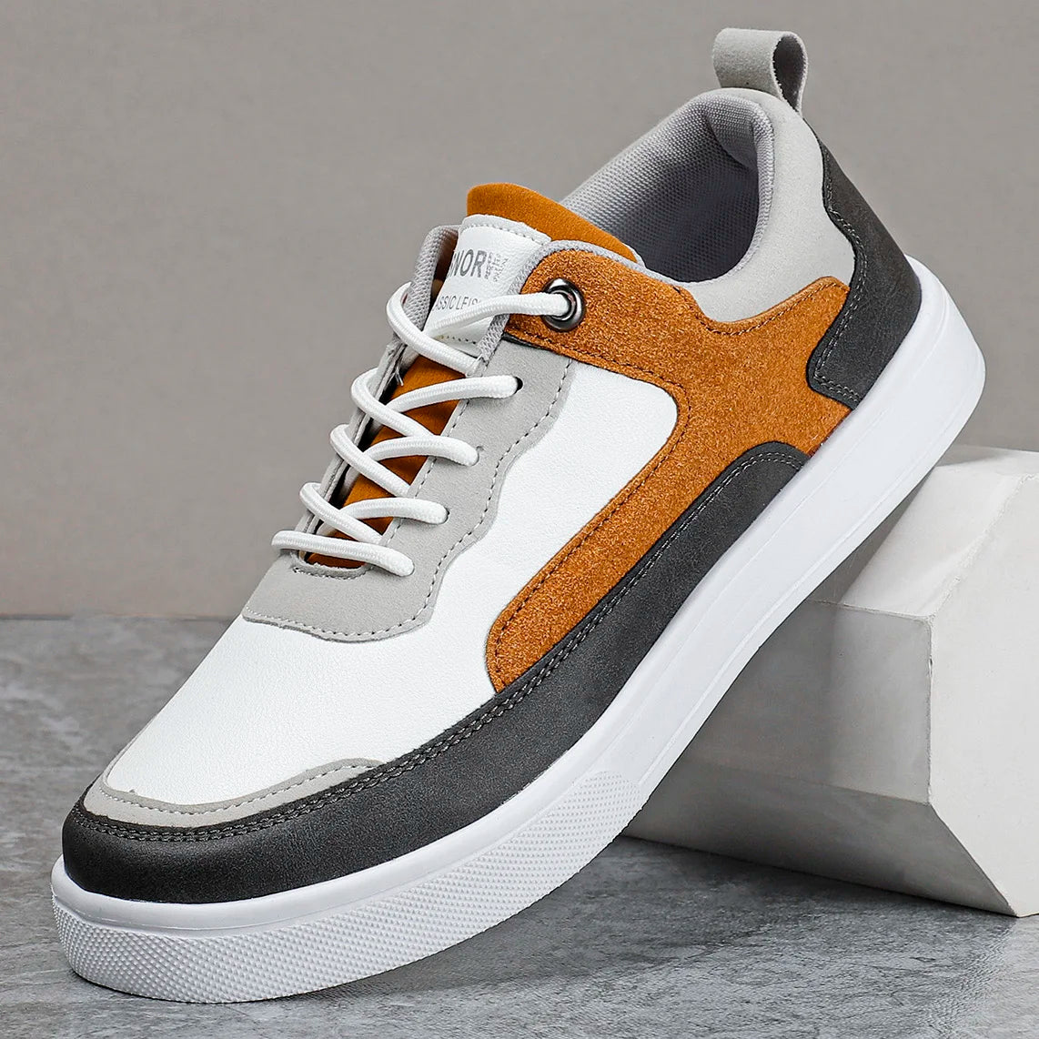 Men Fashion White Leather Sneakers Tenis Casual Shoes